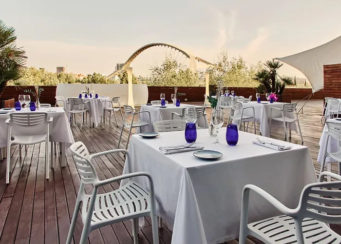 Hotel con piscina: Hotel Hiberus
